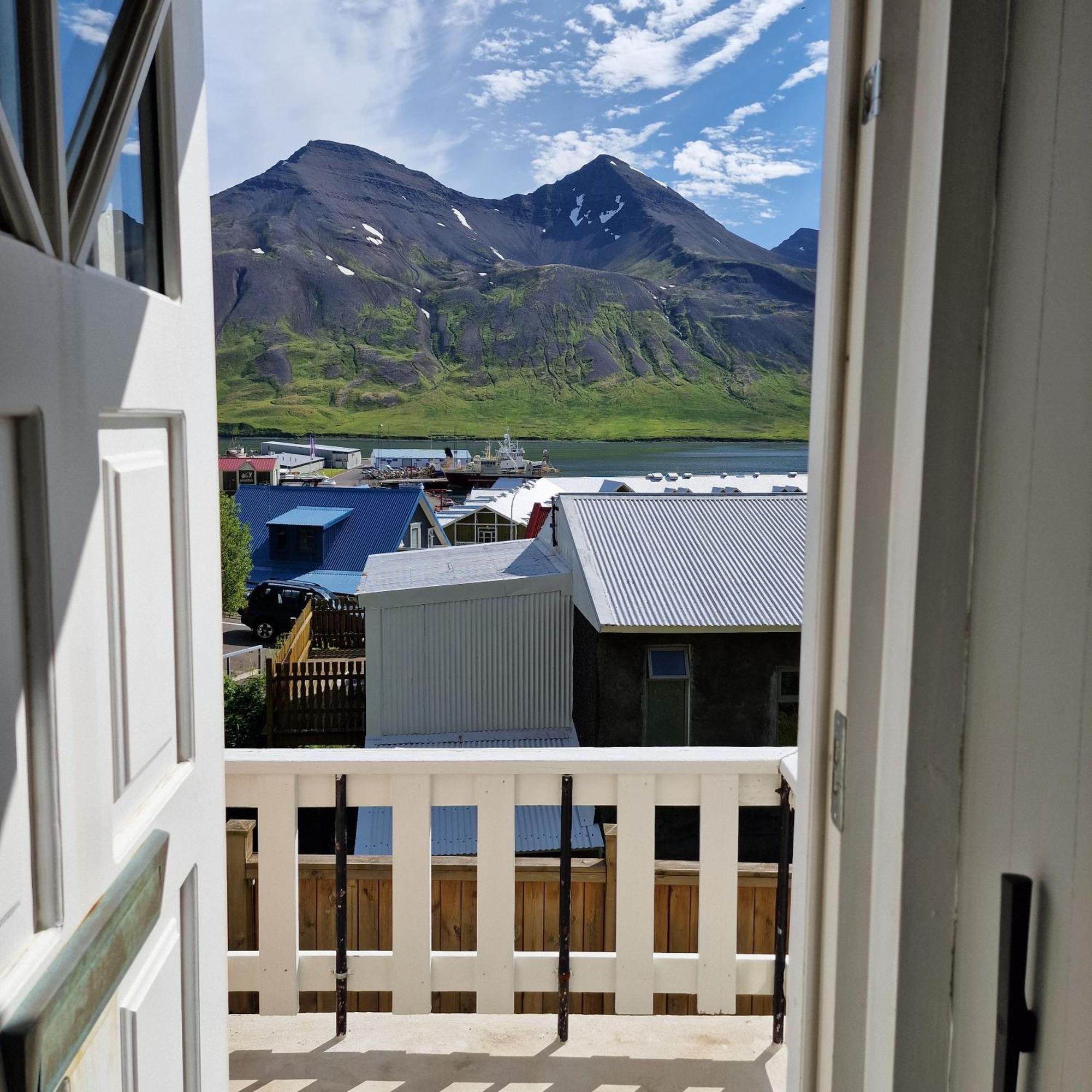 Landakot The Perfect Getaway By Staynorth Siglufjordur Bagian luar foto