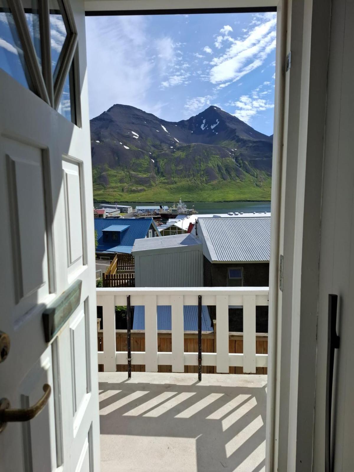 Landakot The Perfect Getaway By Staynorth Siglufjordur Bagian luar foto