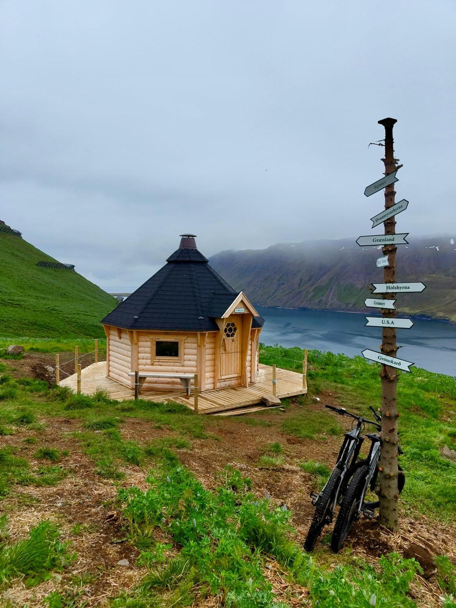 Landakot The Perfect Getaway By Staynorth Siglufjordur Bagian luar foto